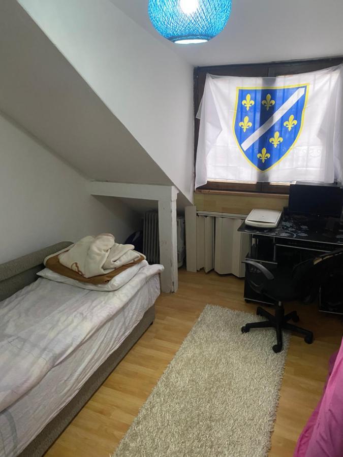 Asja Guest House Lukavac Bagian luar foto